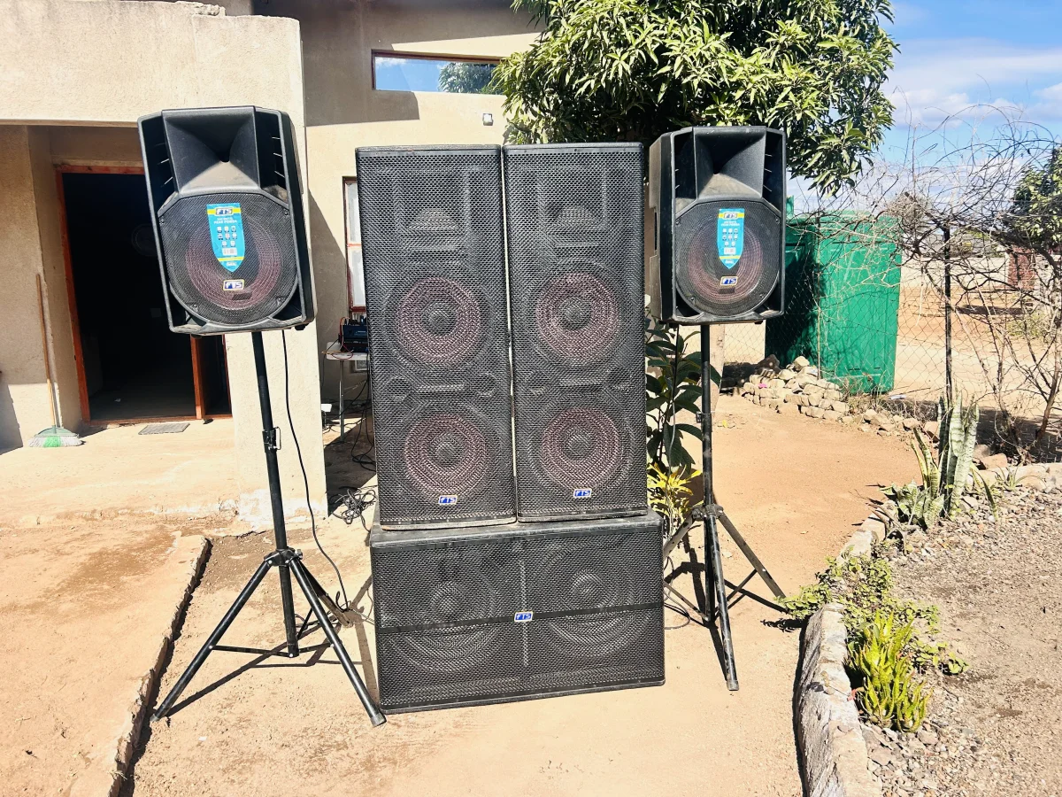 The Lunas Prospective — sound and events